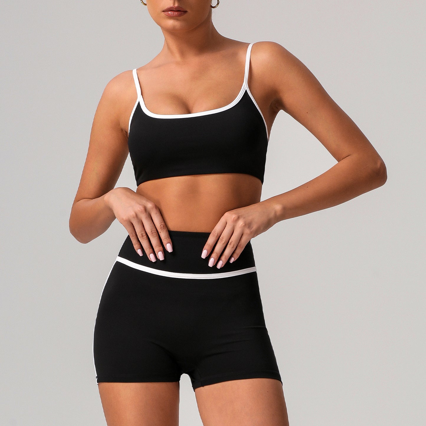 Women's wholesale quick-drying bras shorts fitness suit