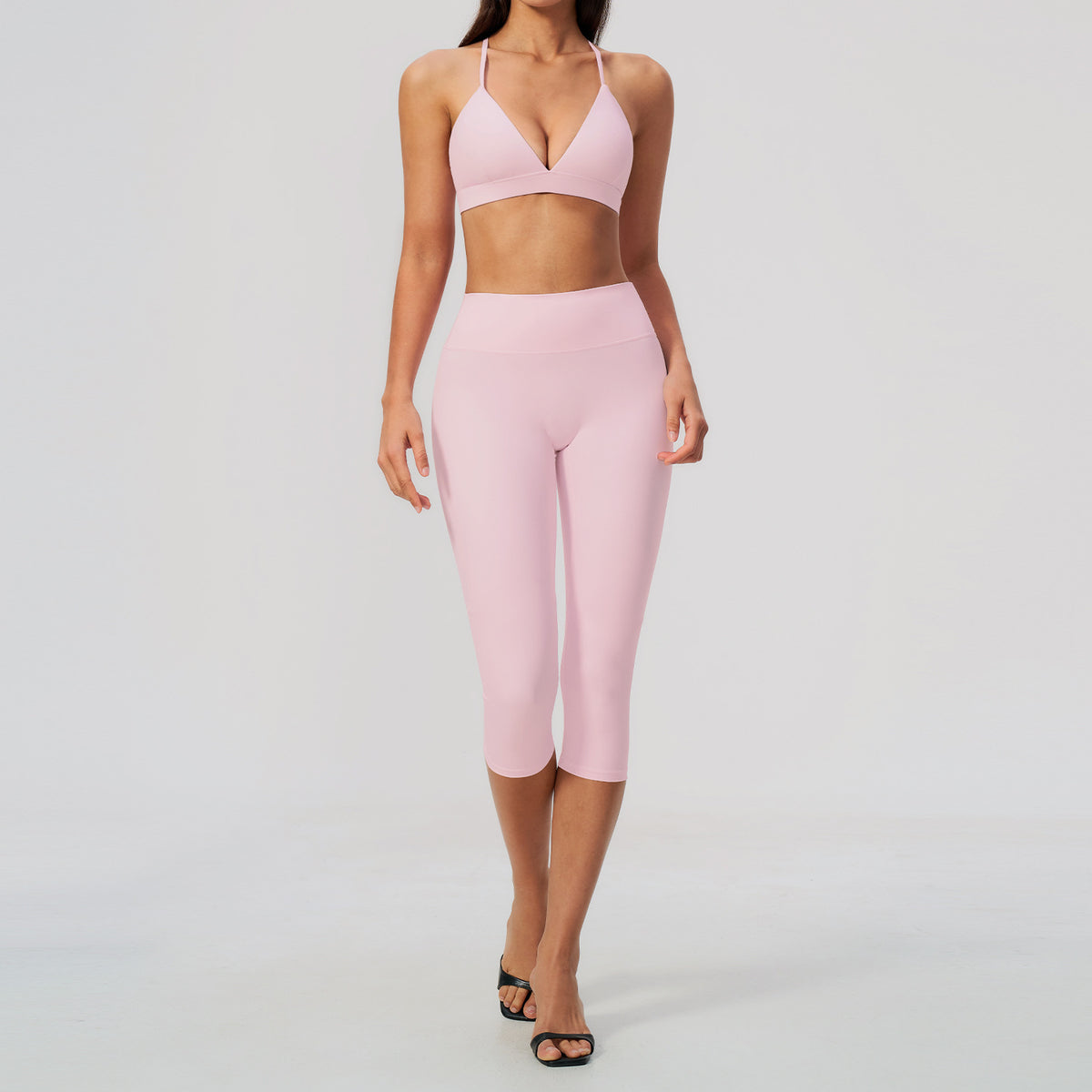 Women's new fashion bras with Tight-fitting high-waisted mid-length leggings set