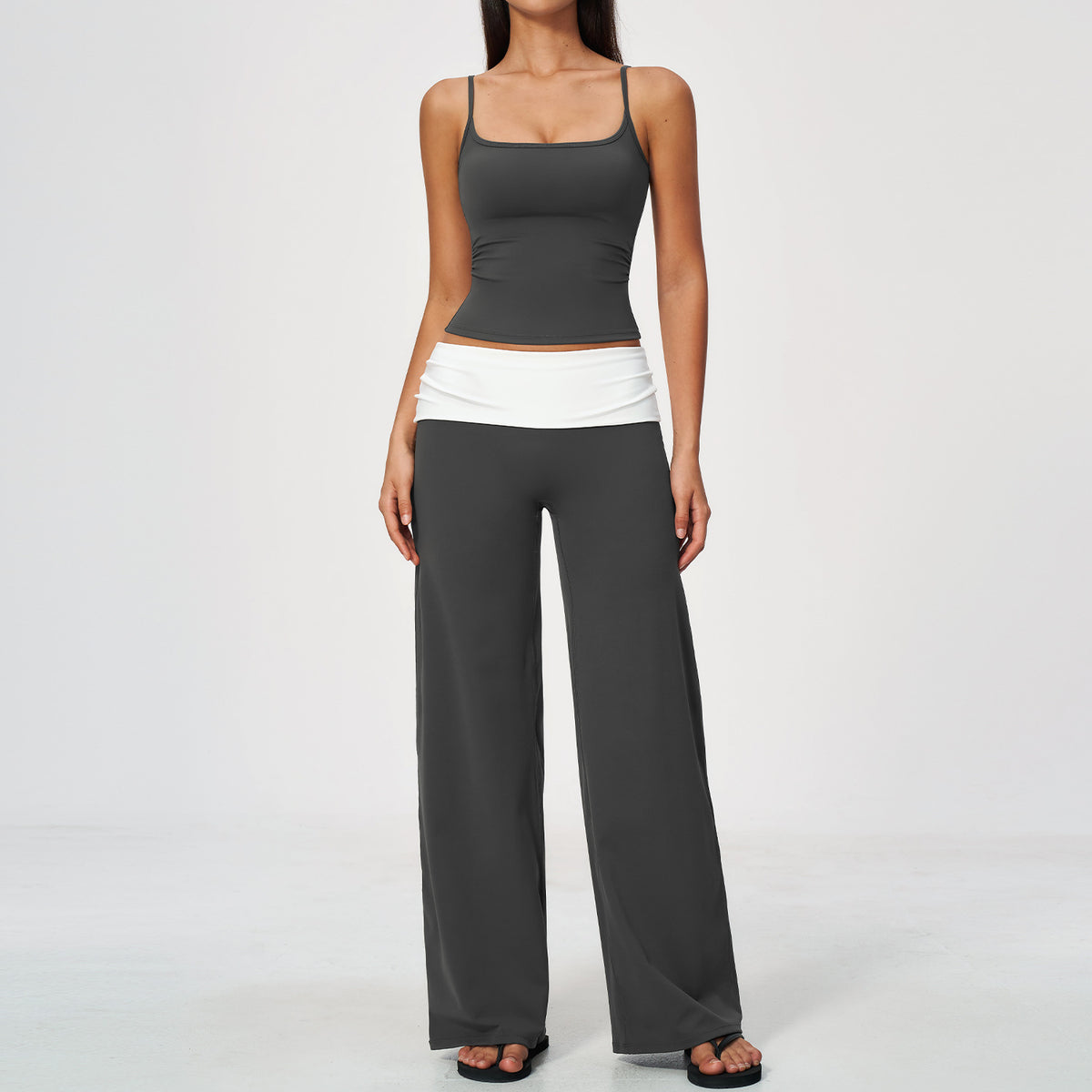Color-blocked spaghetti strap bra with high-waisted, quick-drying sportswear, fitness yoga wear