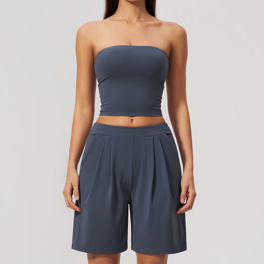 New strapless tank top with breathable and stylish sports shorts fitness set for women