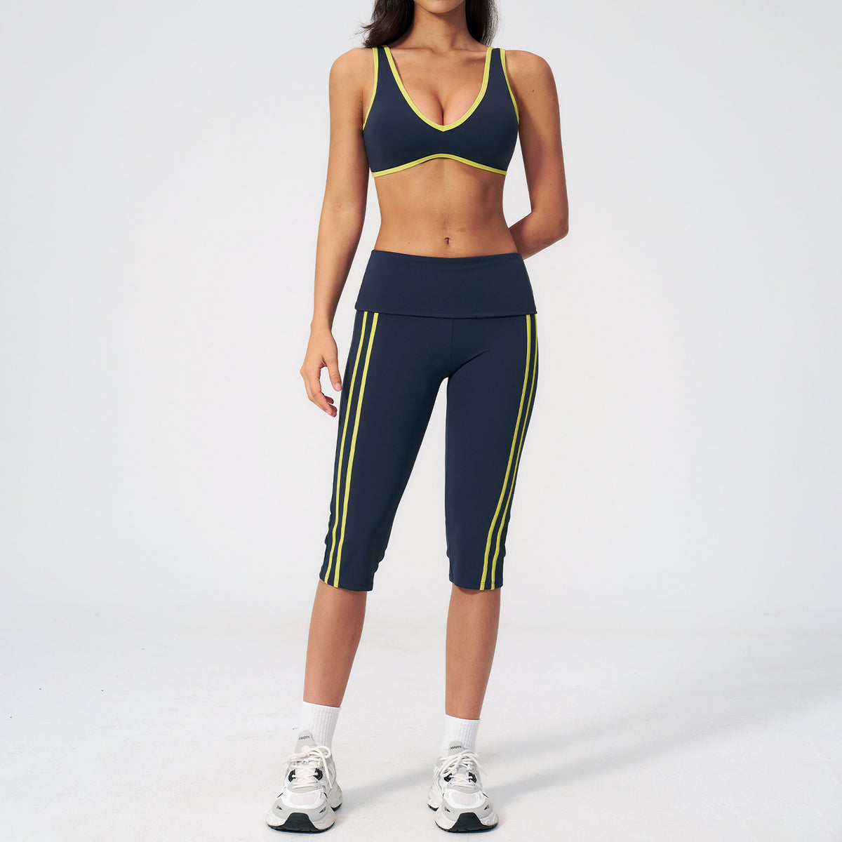 Women's hot selling bras with quick-drying leggings yoga set